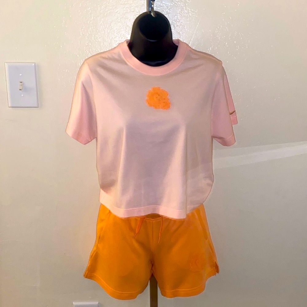 Nike “Mama’s got a sole” set
